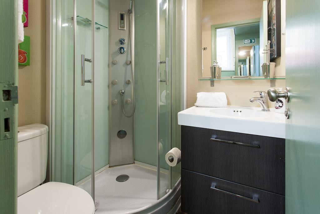 Joivy Trendy With Views To The Castle, In Graca Appartement *